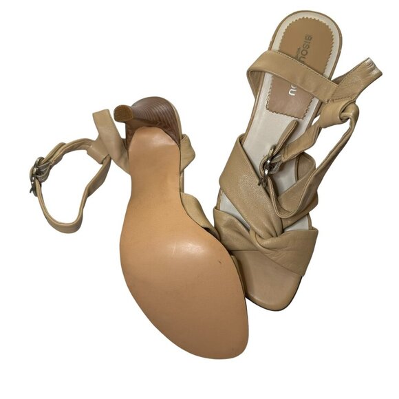 Bisou Bisou Tan Knot Strap Heeled Sandals Size 6 – Like New - Picture 3 of 5
